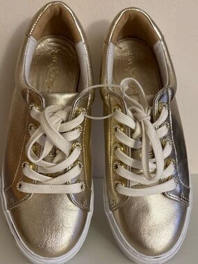 LilyPulitzer like new 9 usMetallic Gold Lace-Up Women's Sneakers